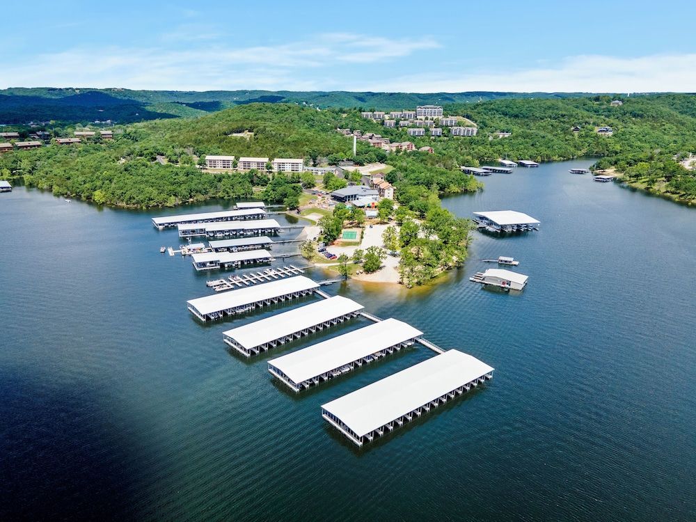 Rock Lane Resort & Marina 1