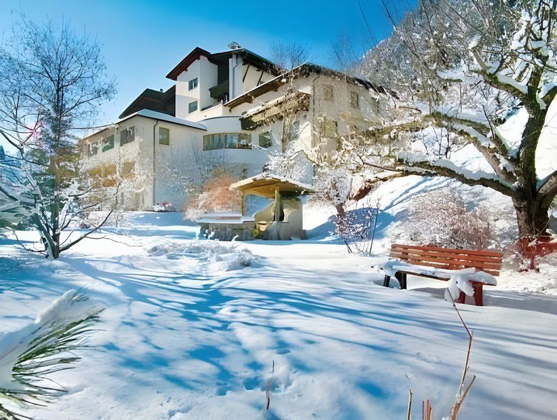 Hotel Kreuz 1