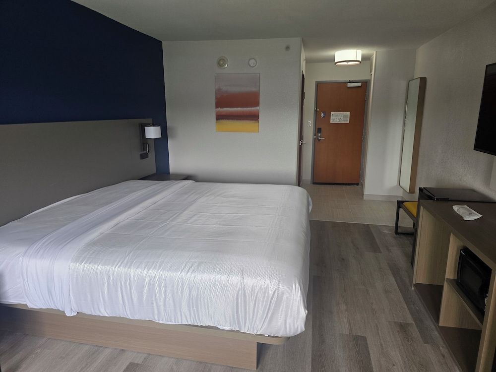 Rodeway Inn 2