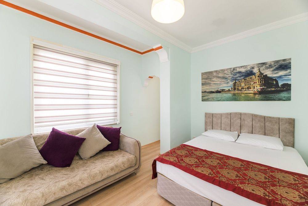Taxim Elegance Suites 1