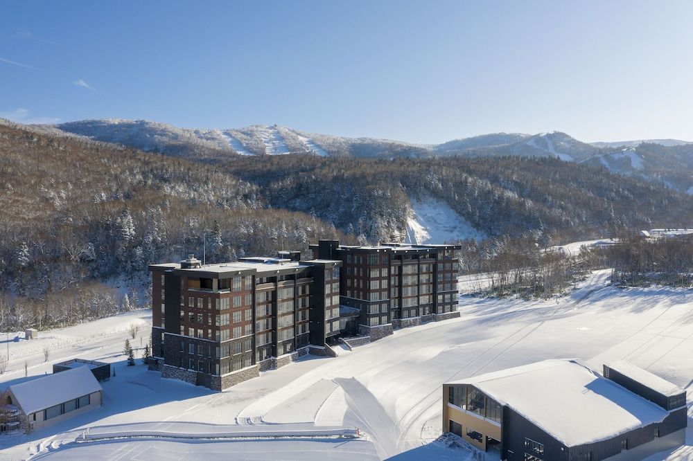 Yu Kiroro, Ski-in Ski-out Luxury Residences 1