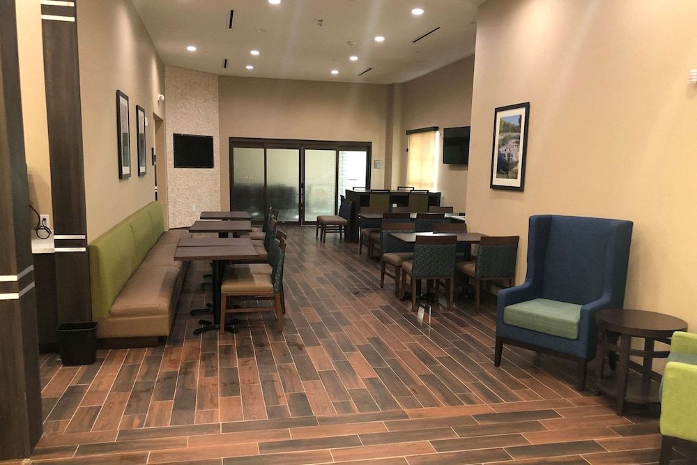 Comfort Suites Cedar Park - Austin Northwest 2