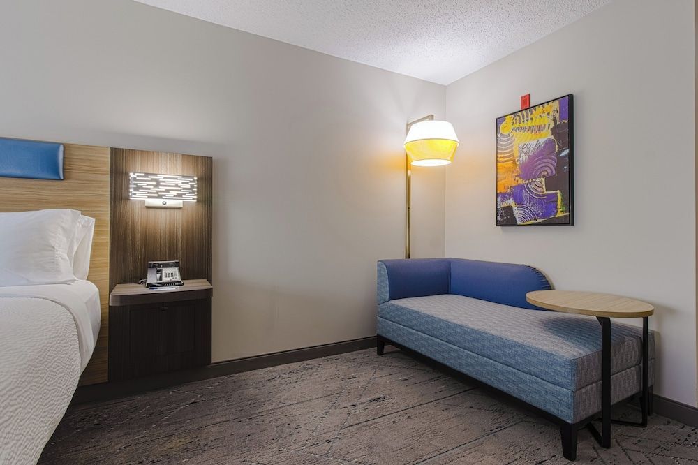 Holiday Inn Express HARTFORD - NEWINGTON by IHG 2