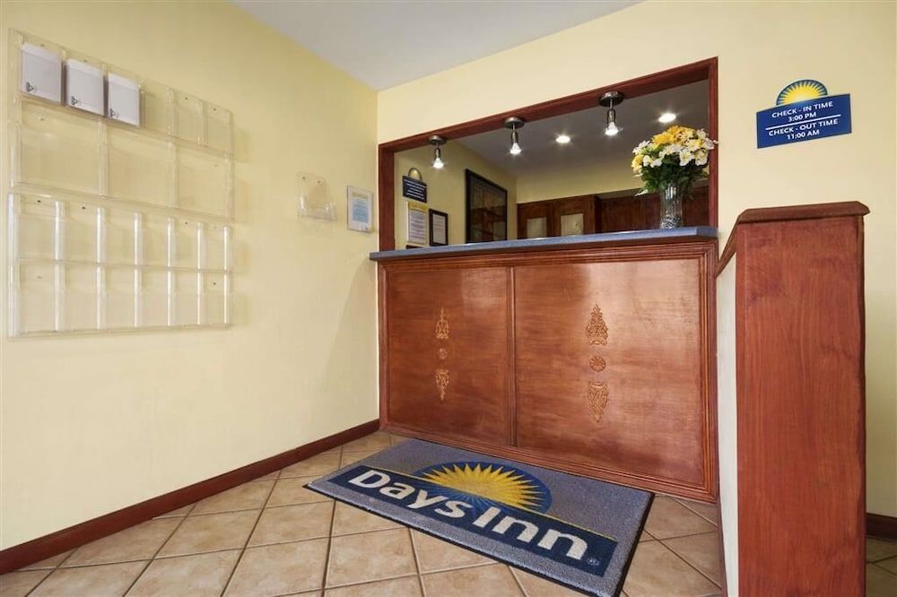 SUNRiSE INN 2