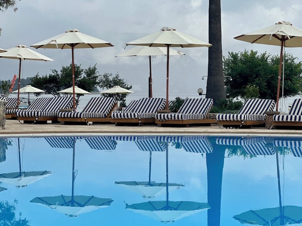 Kerkyra Blue Hotel & Spa by Louis Hotels 1