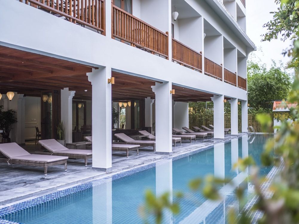 Vinh Hung Old Town Hotel 1