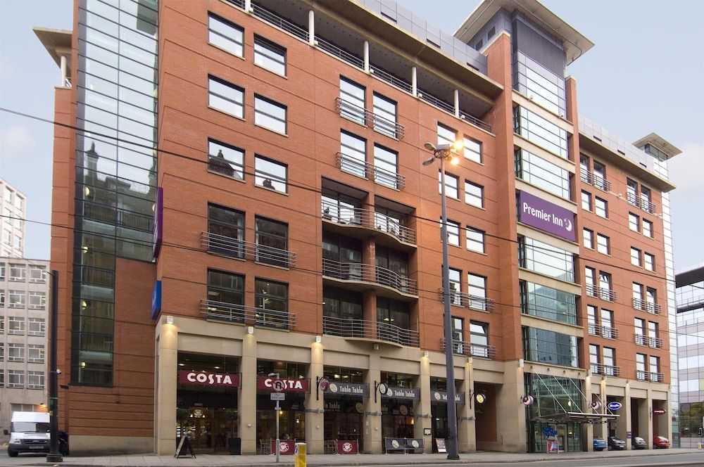 Premier Inn Manchester Central 1