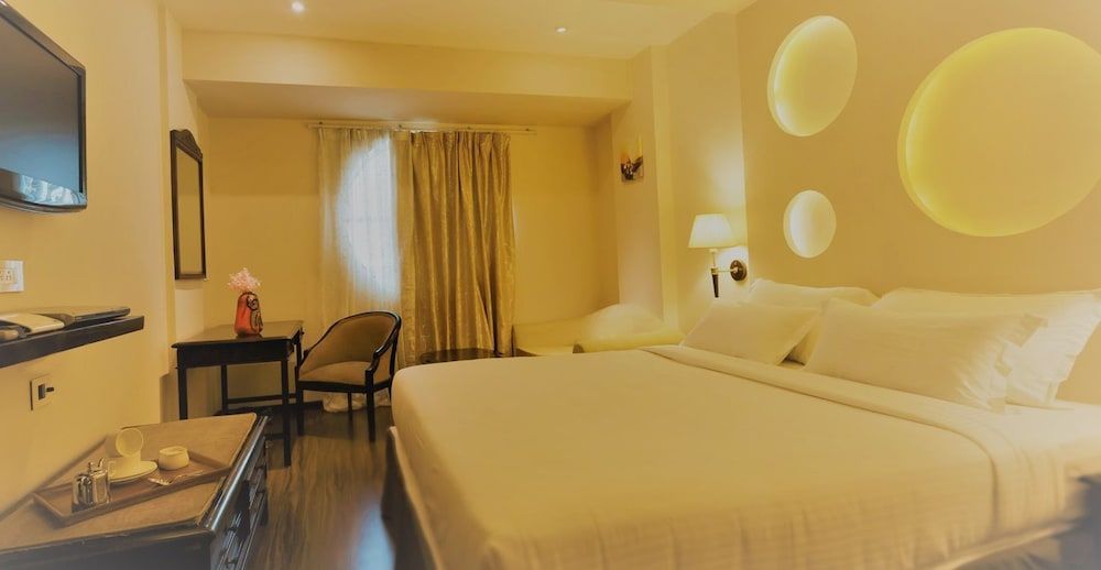 The Orbis Hotel 1