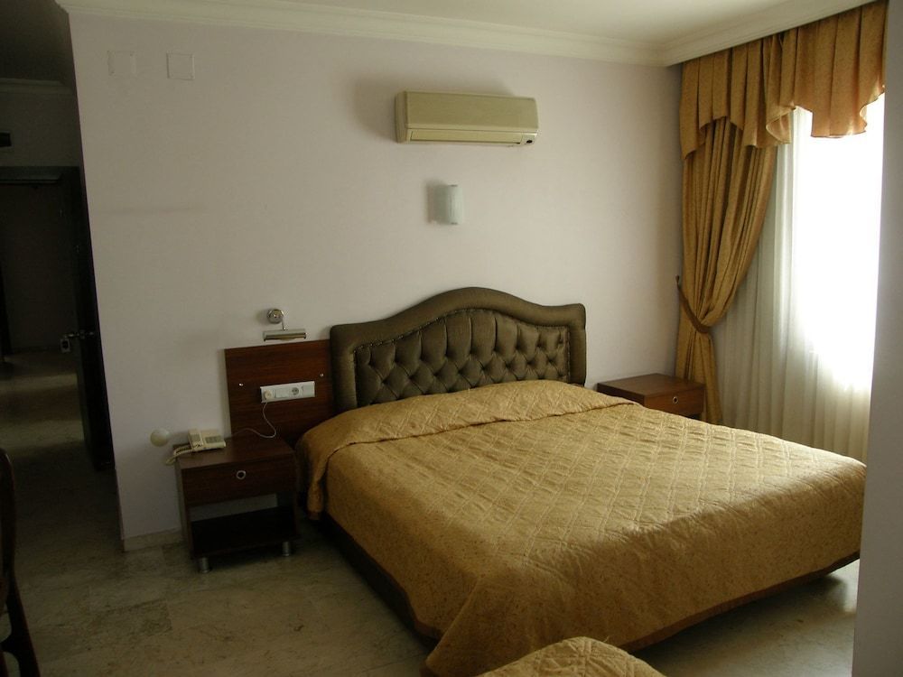 Akdeniz Hotel 1