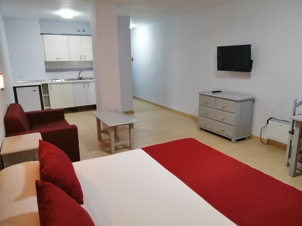 Apartamentos Puerta del Sur 2