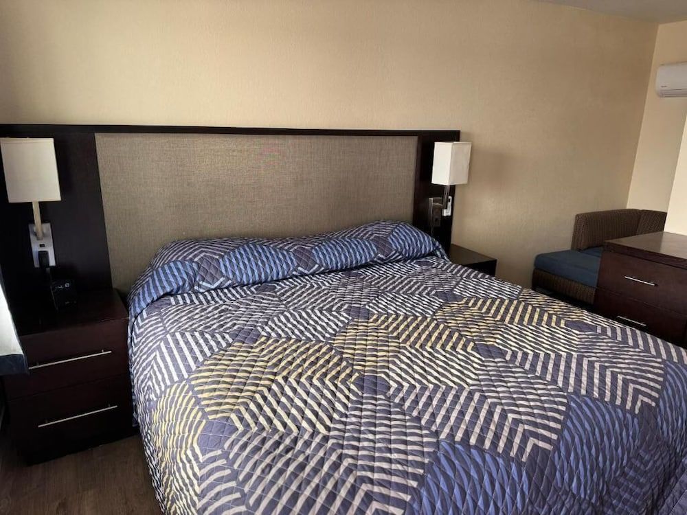 The Lodge Tulelake 1