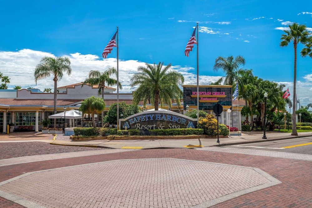 Safety Harbor Resort & Spa Trademark Collection by Wyndham 1