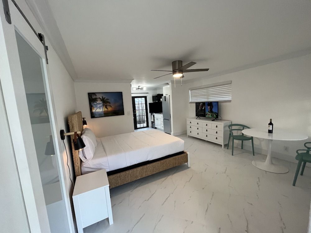 La Mer Suites 2