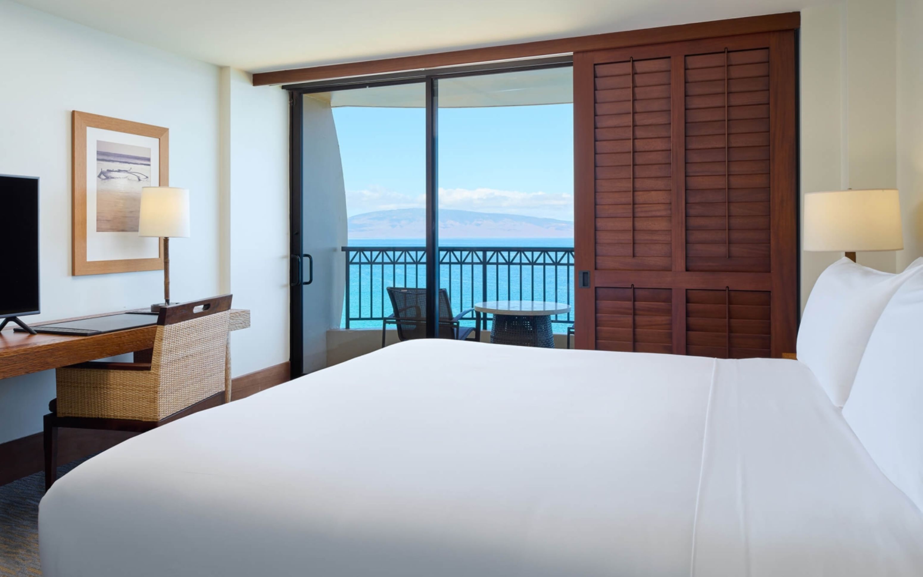 Royal Lahaina Resort & Bungalows 2