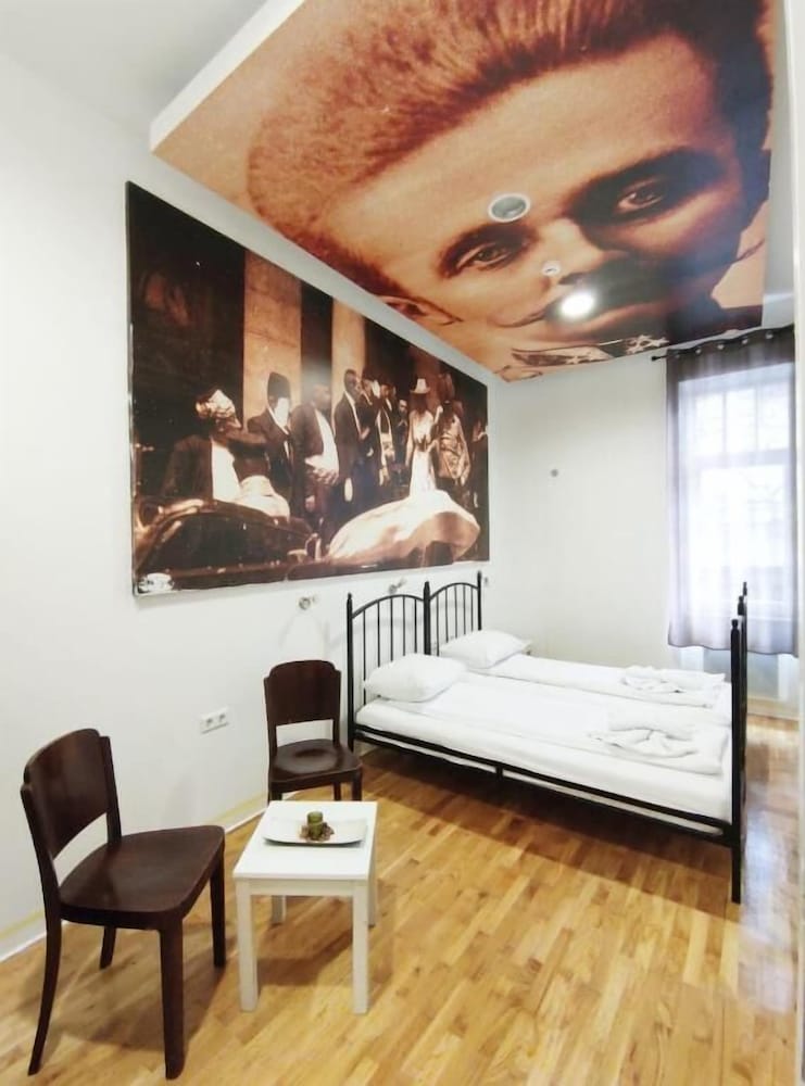 Hostel Franz Ferdinand 1