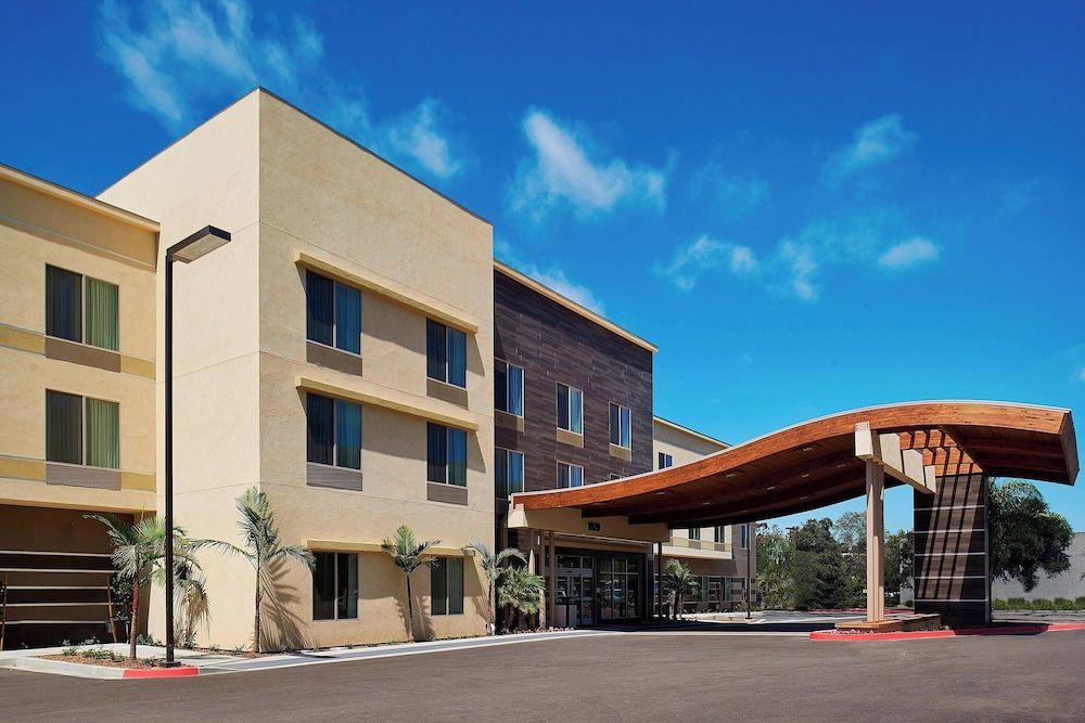 Fairfield Inn & Suites by Marriott San Diego Carlsbad 1