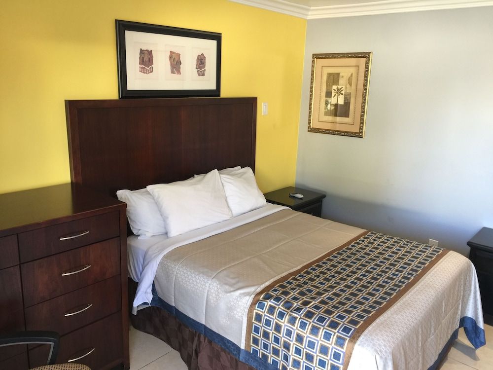 Crenshaw Inn Motel 1