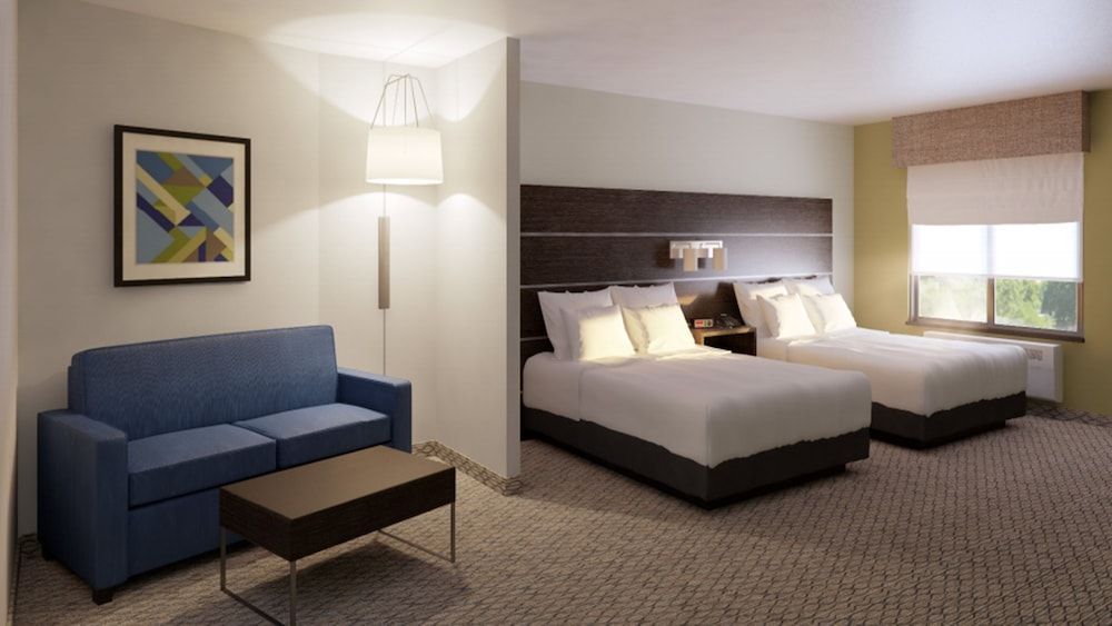 Holiday Inn Express & Suites SPRINGFIELD-MEDICAL DISTRICT by IHG 2