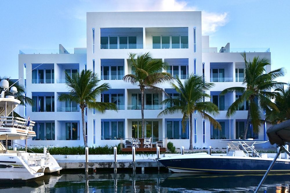 Zenza Boutique Hotel 1