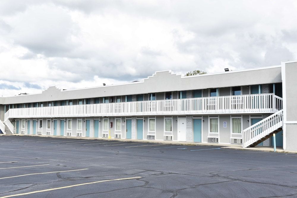 Knights Inn Merrillville 1