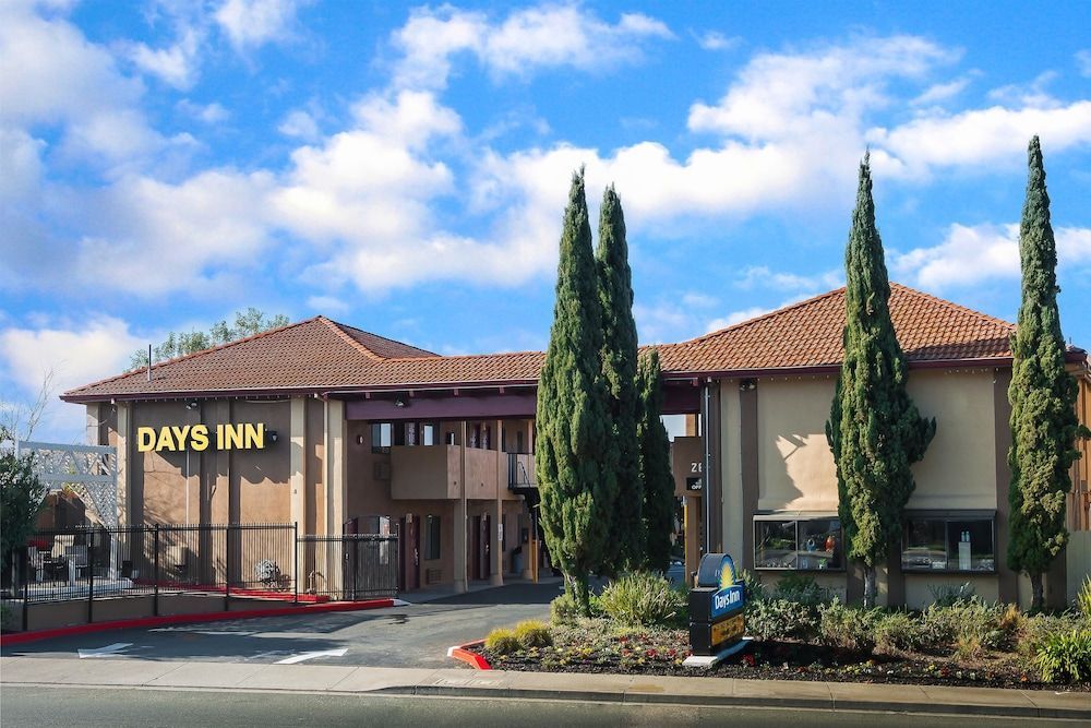 Days Inn by Wyndham Pinole Berkeley 1