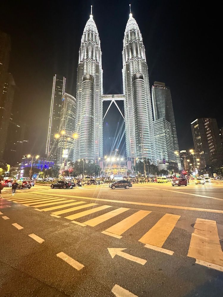 Sky Suites Homestay KLCC Area 1