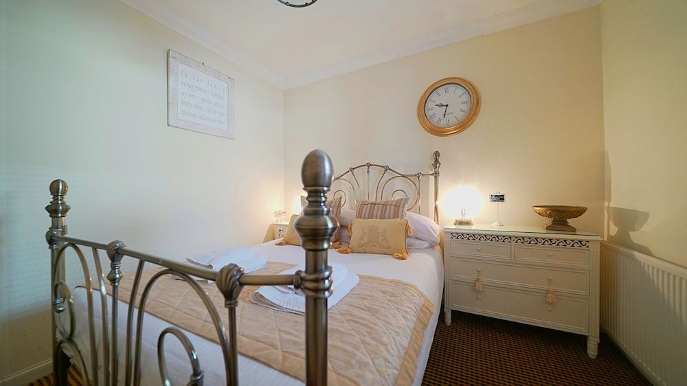 The Old Tramhouse Self Catering Traditional Charming Apartments Located In The Heart Of Historic Stirling For Short-Long Stays In Stirling For Tourism & Events & Contractor Base Stays For Central Belt 1