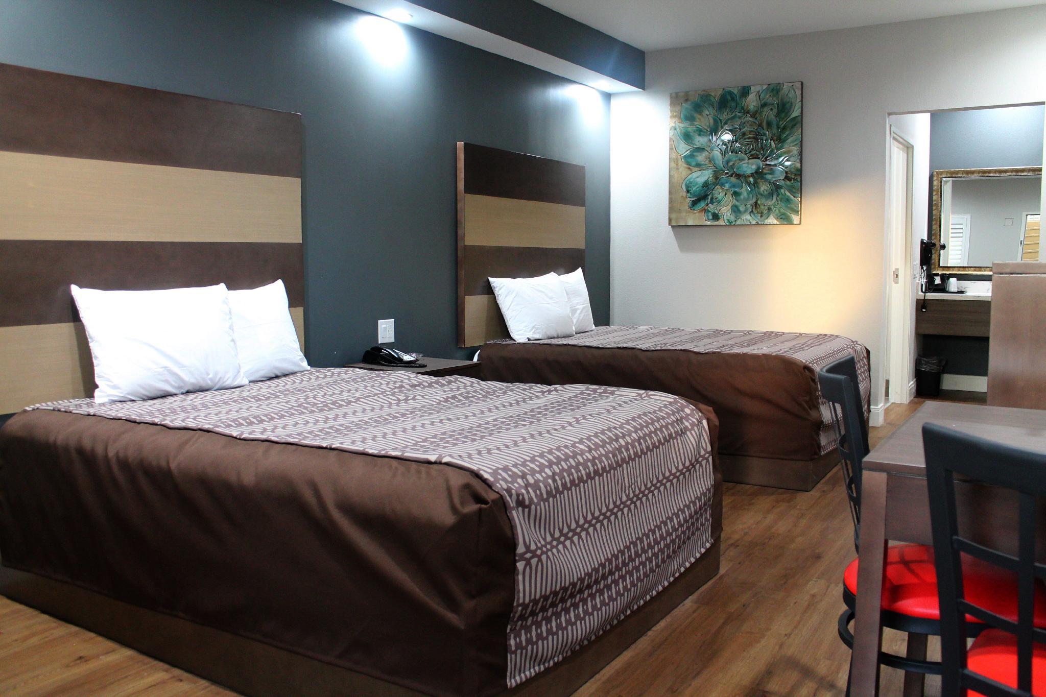 Grand Villa Inn and Suites Westchase/Chinatown 1