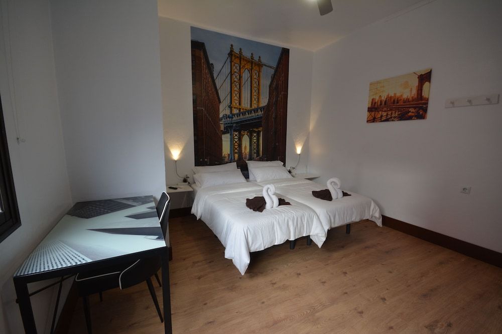 City Room Las Palmas 2