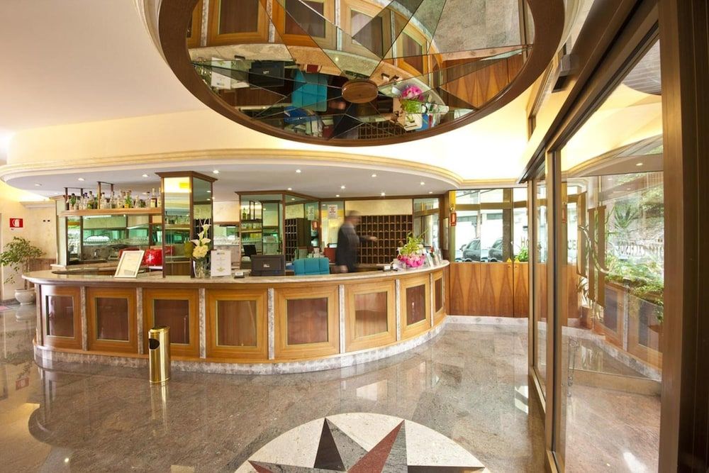Hotel Excelsior 2