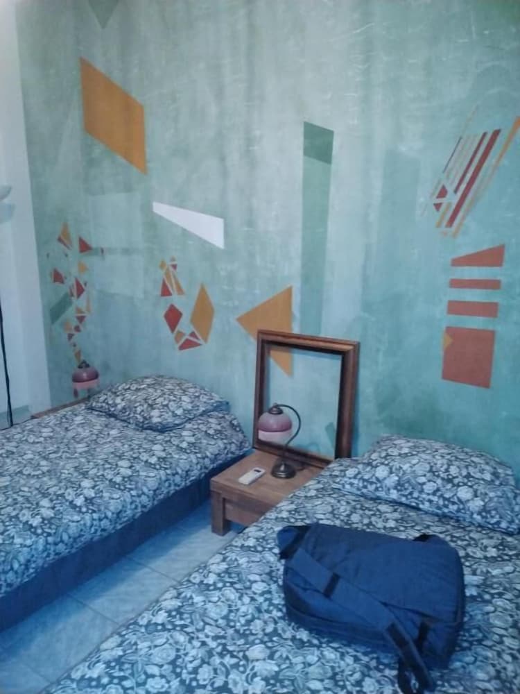 Chez Brigitte Guesthouse 2