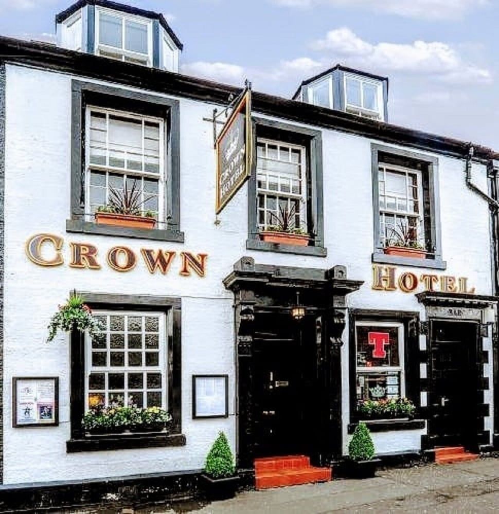 The Crown 1