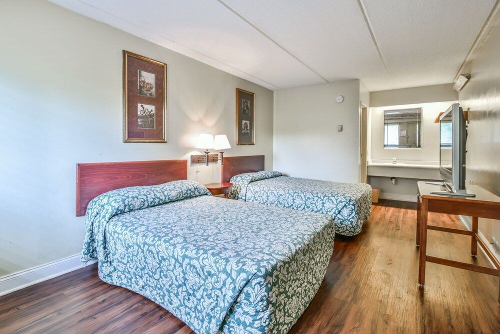 Economy Hotel Atlanta 1