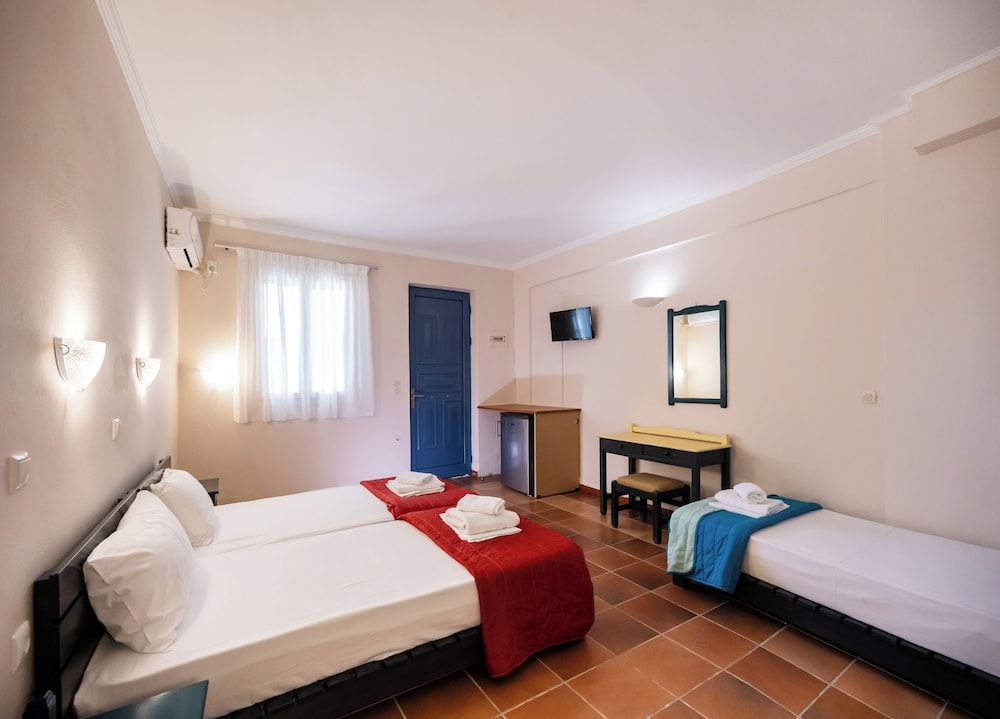 Ionio Hotel 1