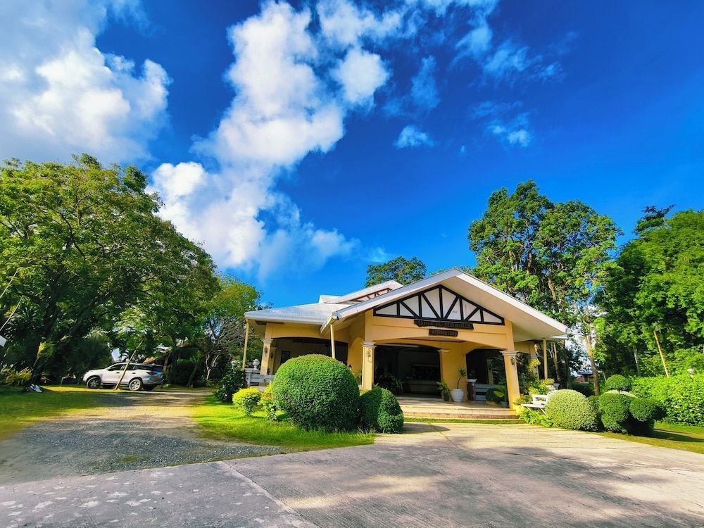 Ogtong Cave Resort 2