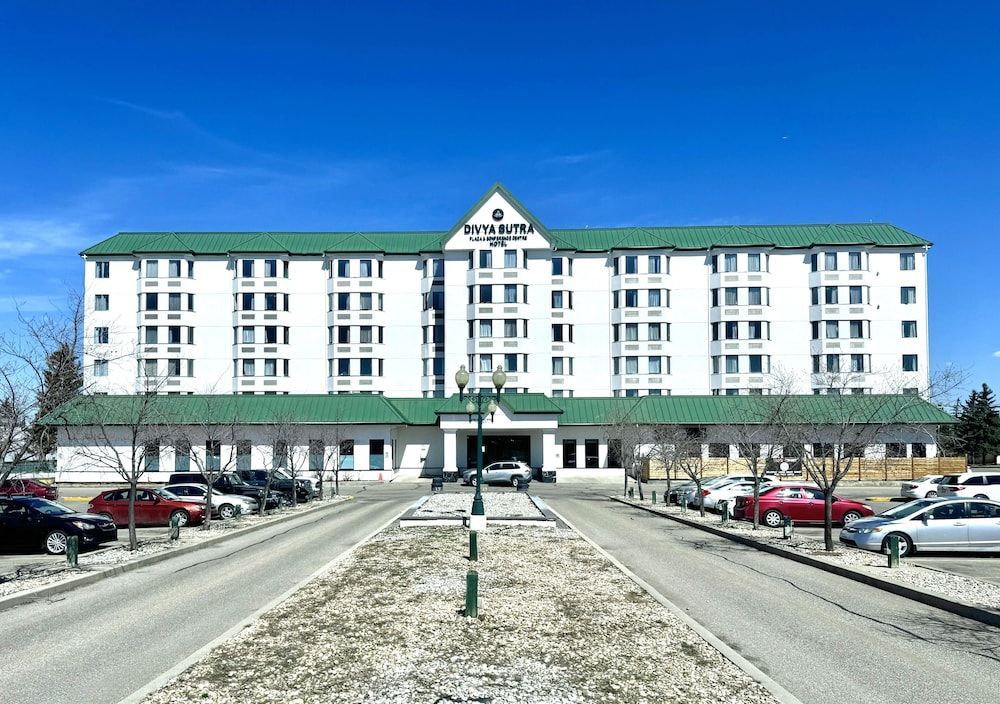 Divya Sutra Plaza and Conference Centre Calgary Airport 1
