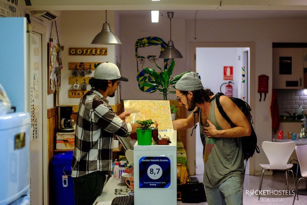 Rocket Hostels Gracia 1
