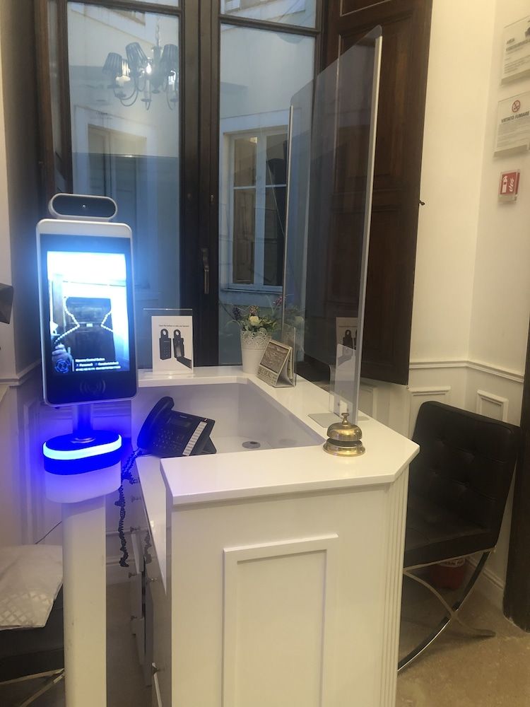 Navona Central Suites 2