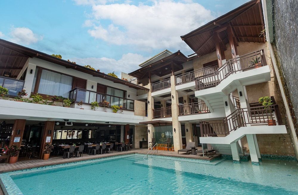 Mandarin White Sand Boracay 1