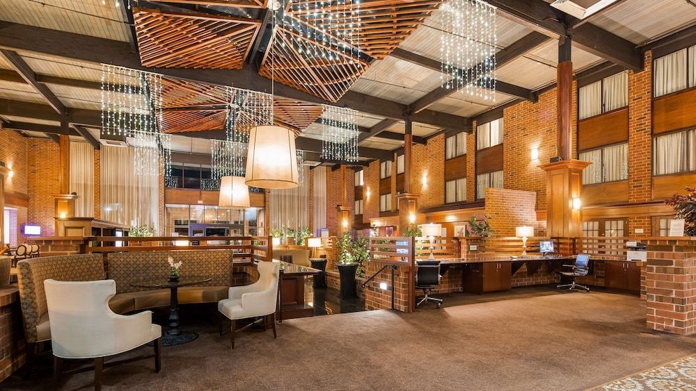 Best Western Premier the Central Hotel & Conference Center 2