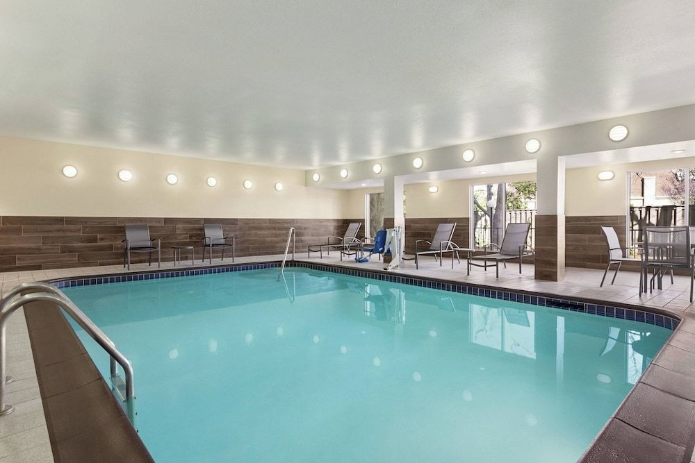 Fairfield Inn by Marriott Tracy 1