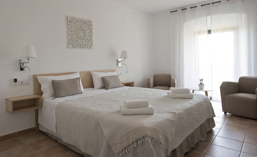 Hostal la Salut de Terrades 1