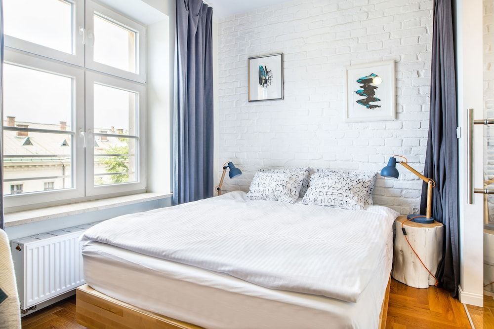 Tomasza 26 Old Town Suites 1
