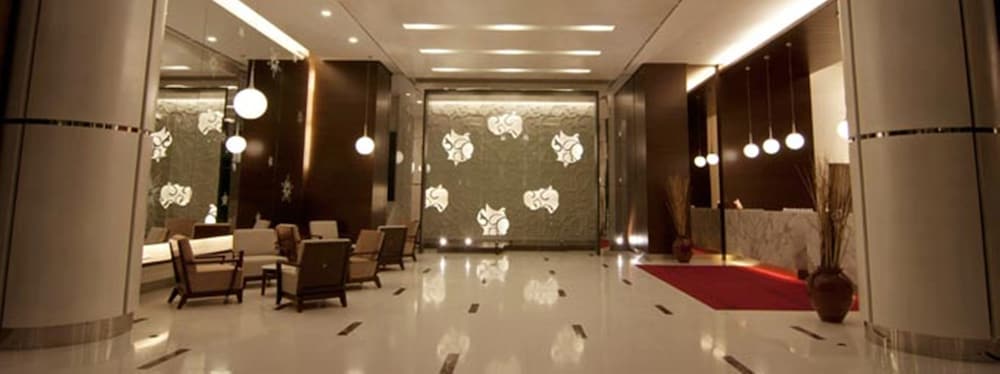Platinum Suites AT Swiss Garden 1