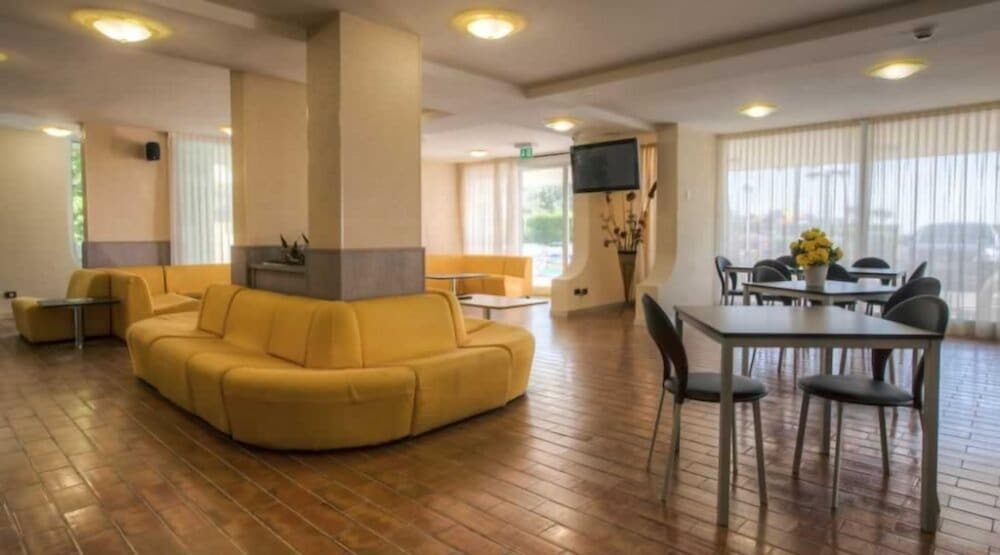 Hotel Tilmar 2