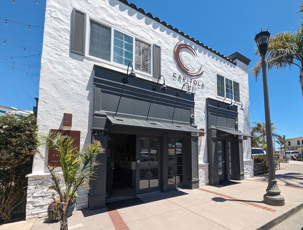 Capitola Hotel 1