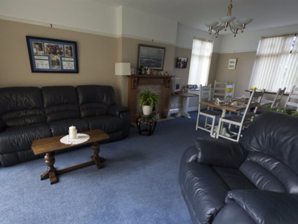 Orchard Side Bed and Breakfast 2
