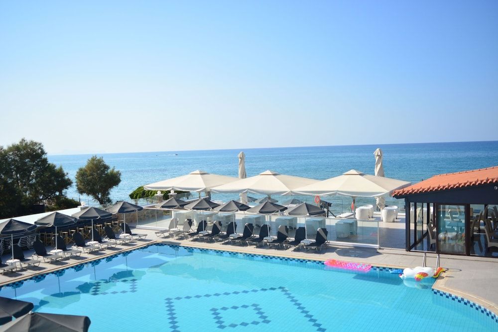 Krini Beach Hotel 1