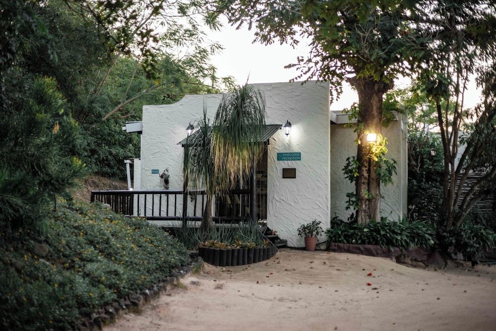 Thulamela Bed and Breakfast 2
