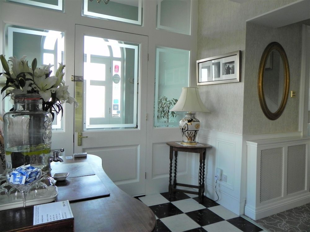 Shelleven Guest House 2